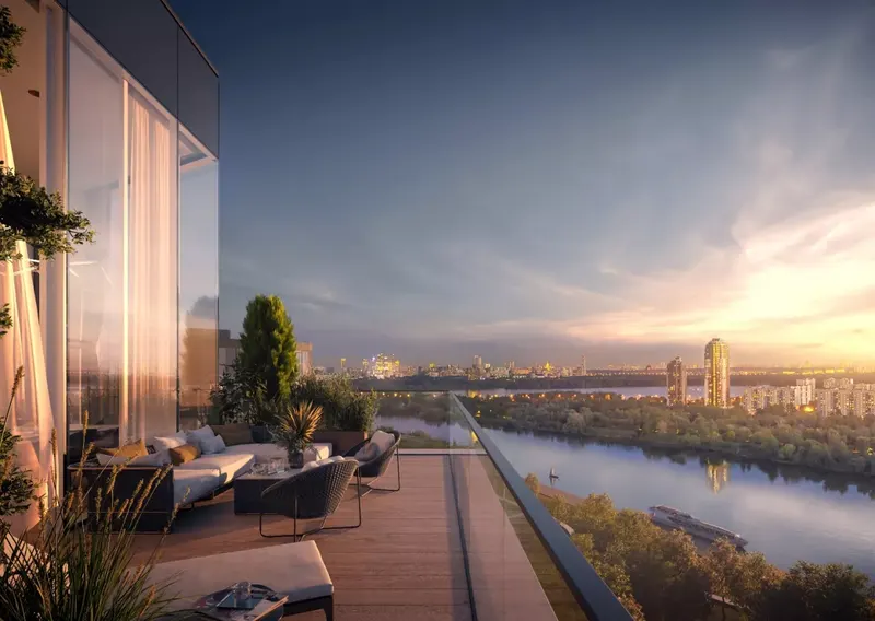 Primavera, penthouse terrace overlooking the river at sunset